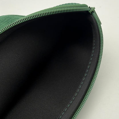 E-Reader Tasche aus Kordstoff »Read More Books«