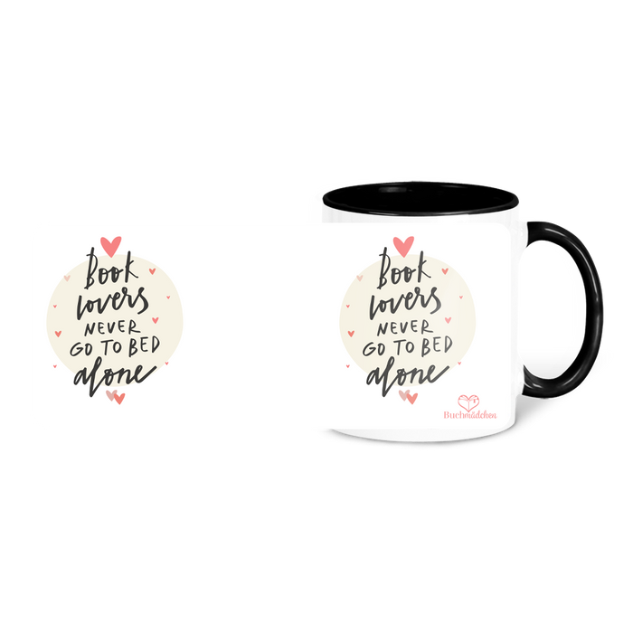 Tasse »Book Lovers never go to bed alone«