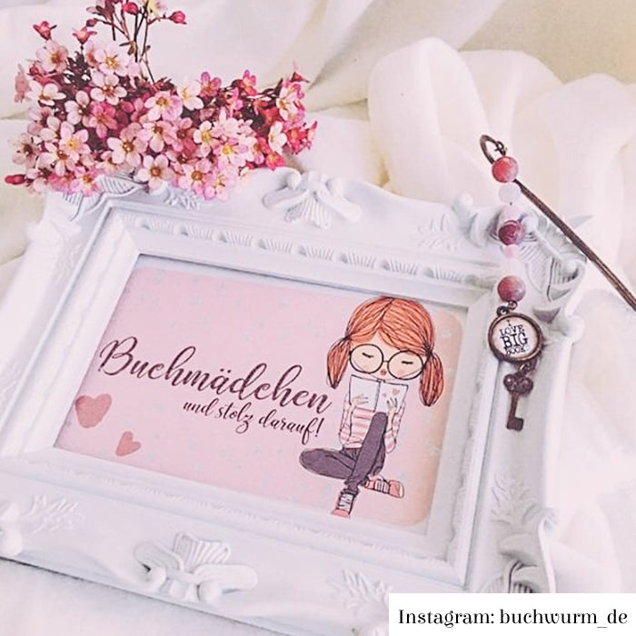 Glitzer Postkarte »Buchmädchen«