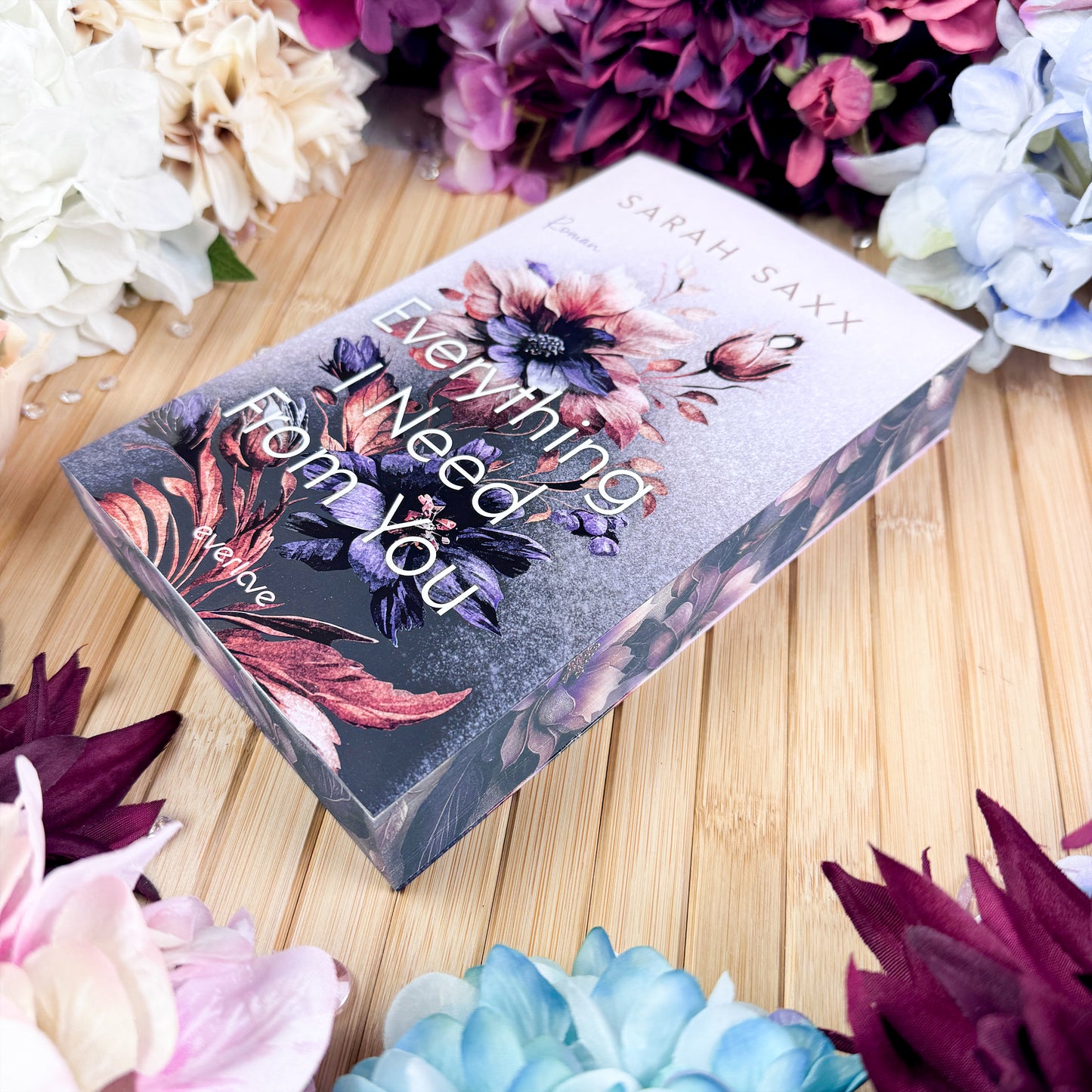 Farbschnittausgabe »Everything I Need From You« [Sofort]