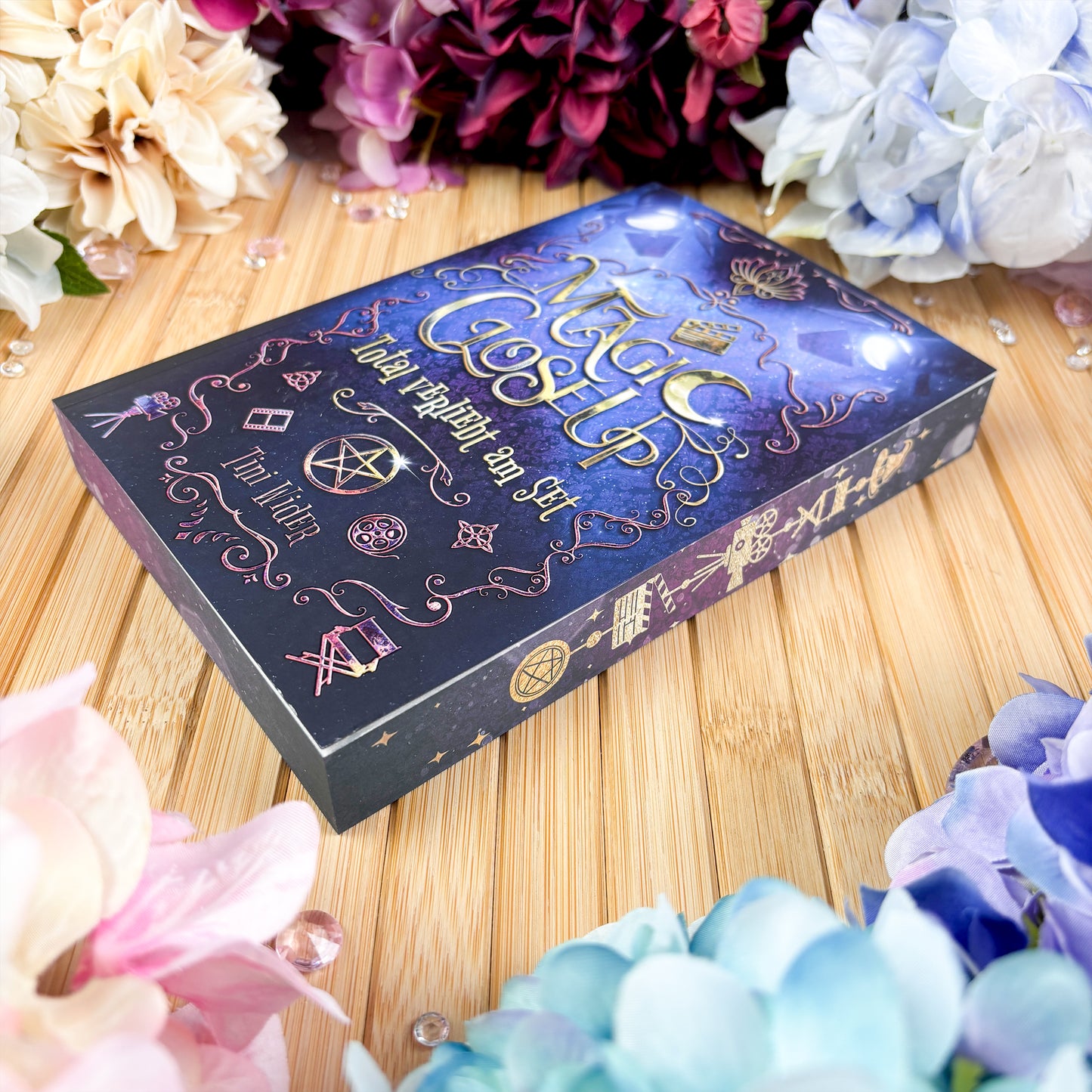 Farbschnittausgabe »Magic Close Up – Total verliebt am Set« [Sofort]