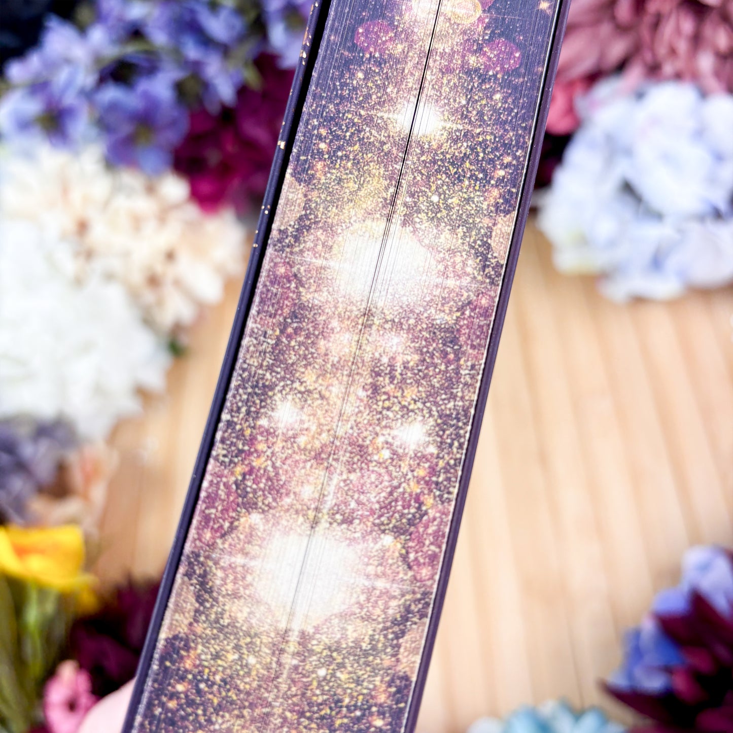 Farbschnittausgabe »Scripted Lies« [Sofort]