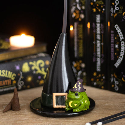 Räucherkegelhalter „Magic Toad and Witch Hat“