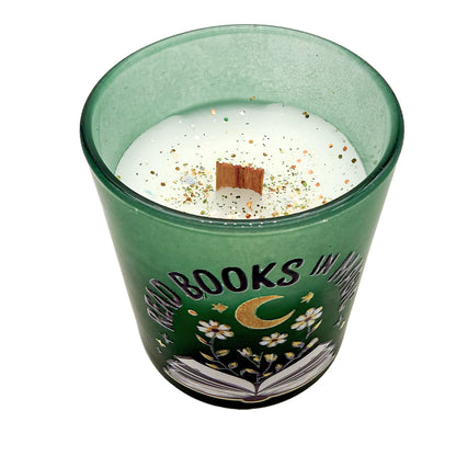 Buchkerze Read Books in Magic