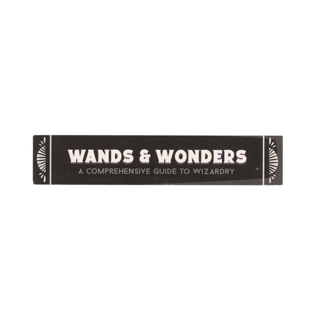 Schild »Wands & Wonders«
